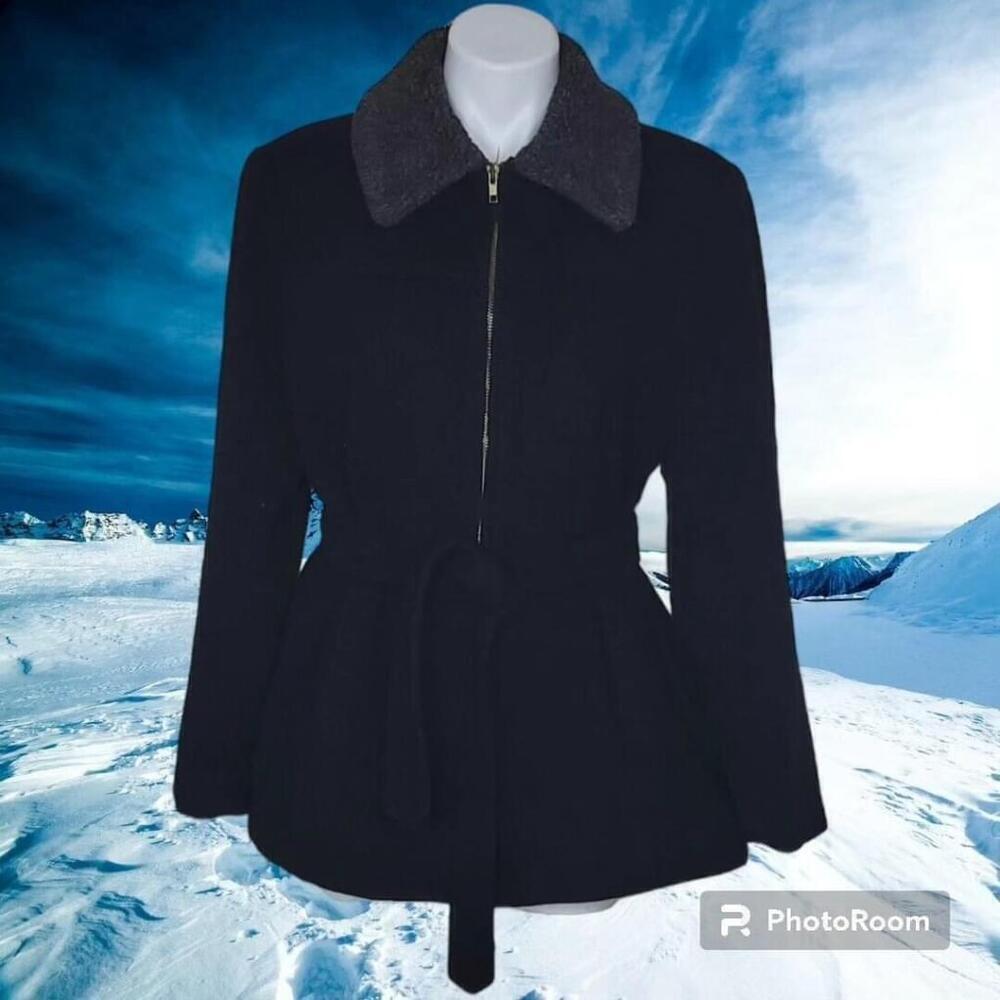 NY & Co Black 100% Wool Coat ~ Lined Faux Fur Collar Full Zip ~ Size Large